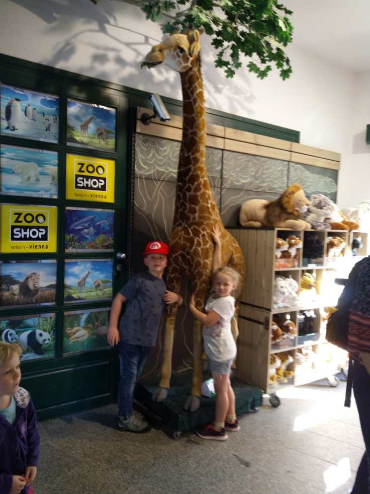 7951c32a-4f93-4882-bf43-463da6acf9d6